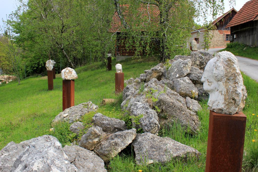 Ratsch an der Weinstraße Ferienwohnungen Sonnenberg מראה חיצוני תמונה